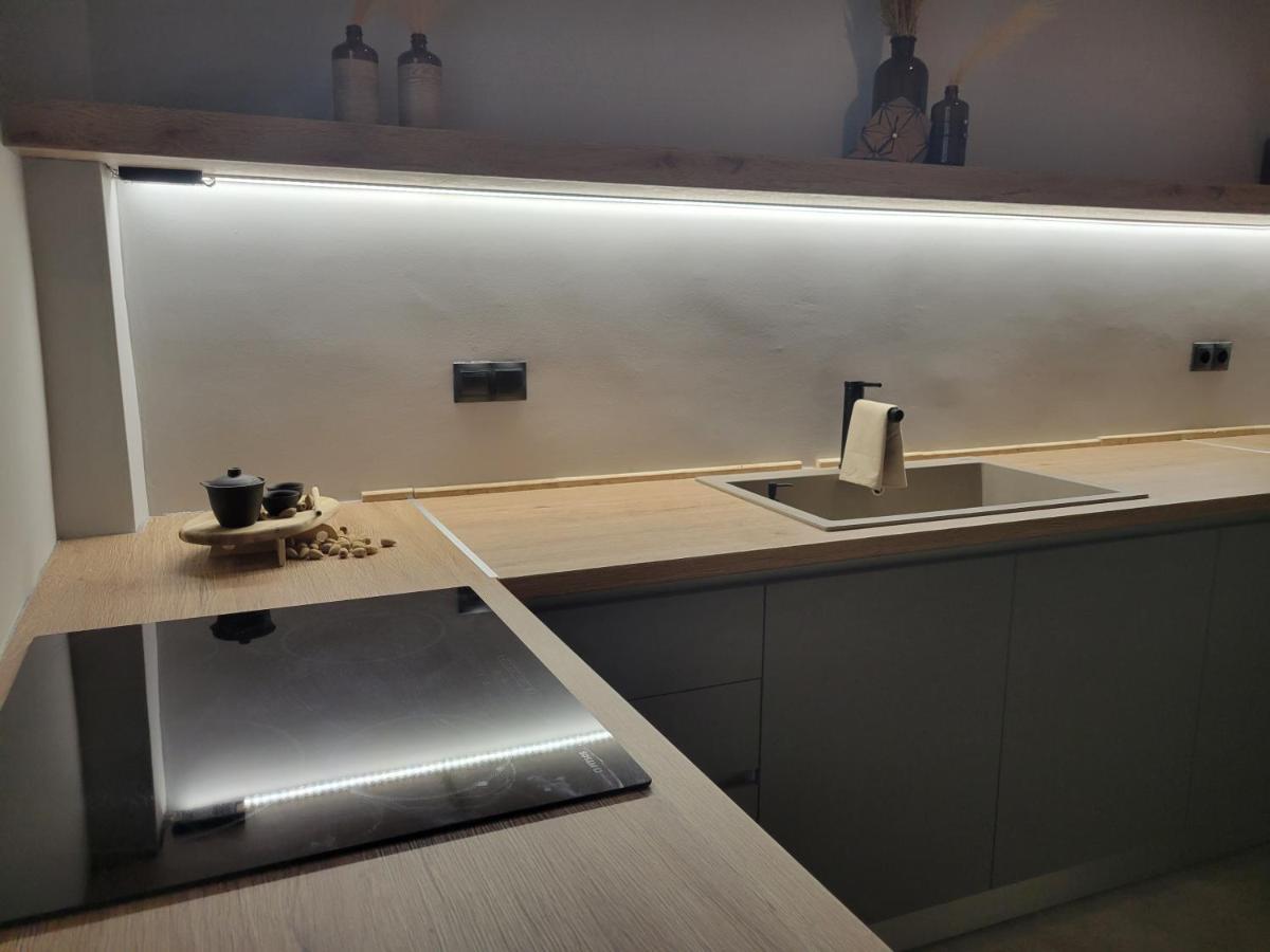 Tatami Zen Apartment Athens Exterior photo